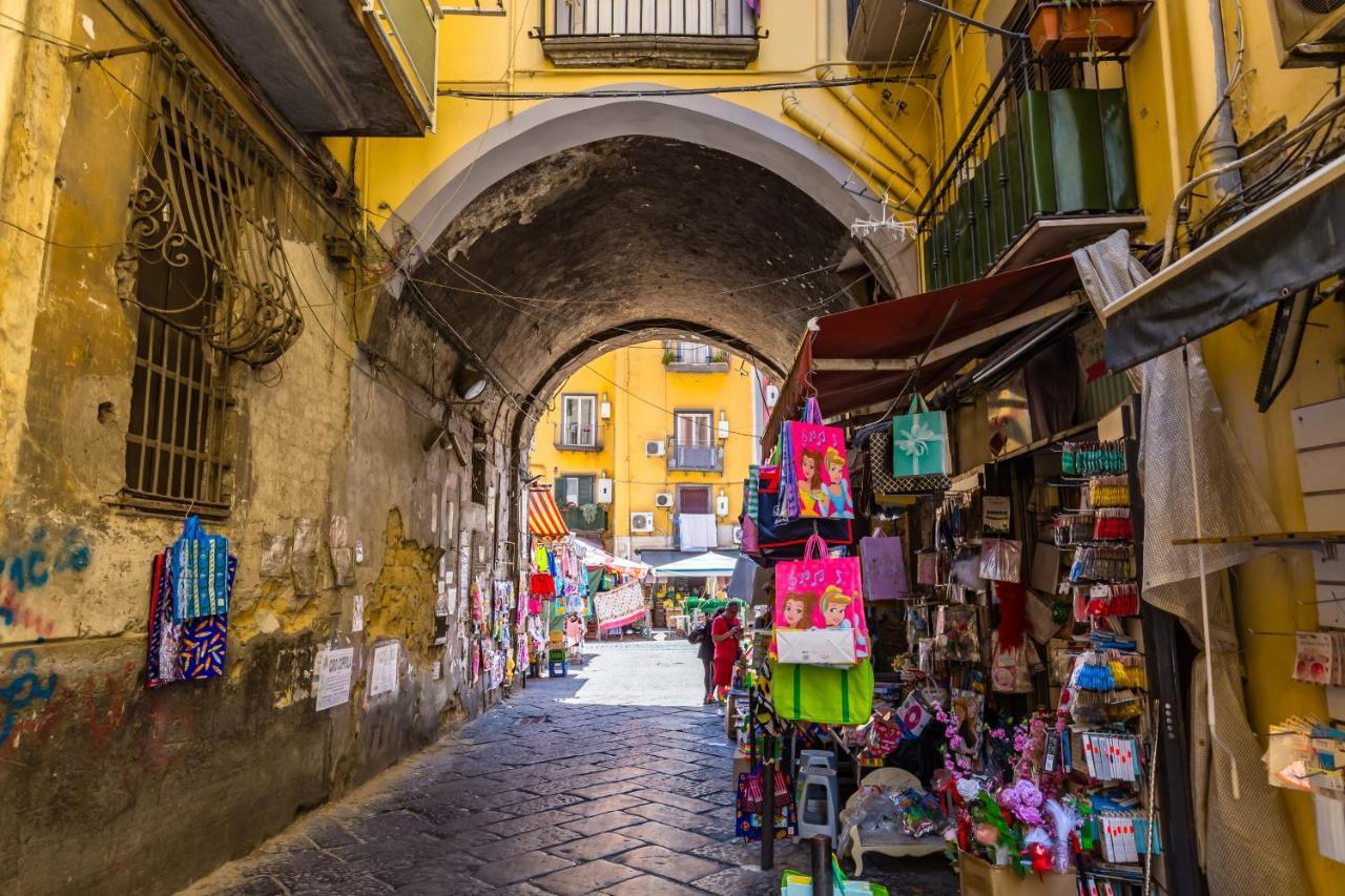 Naiva Daire Napoli Dış mekan fotoğraf